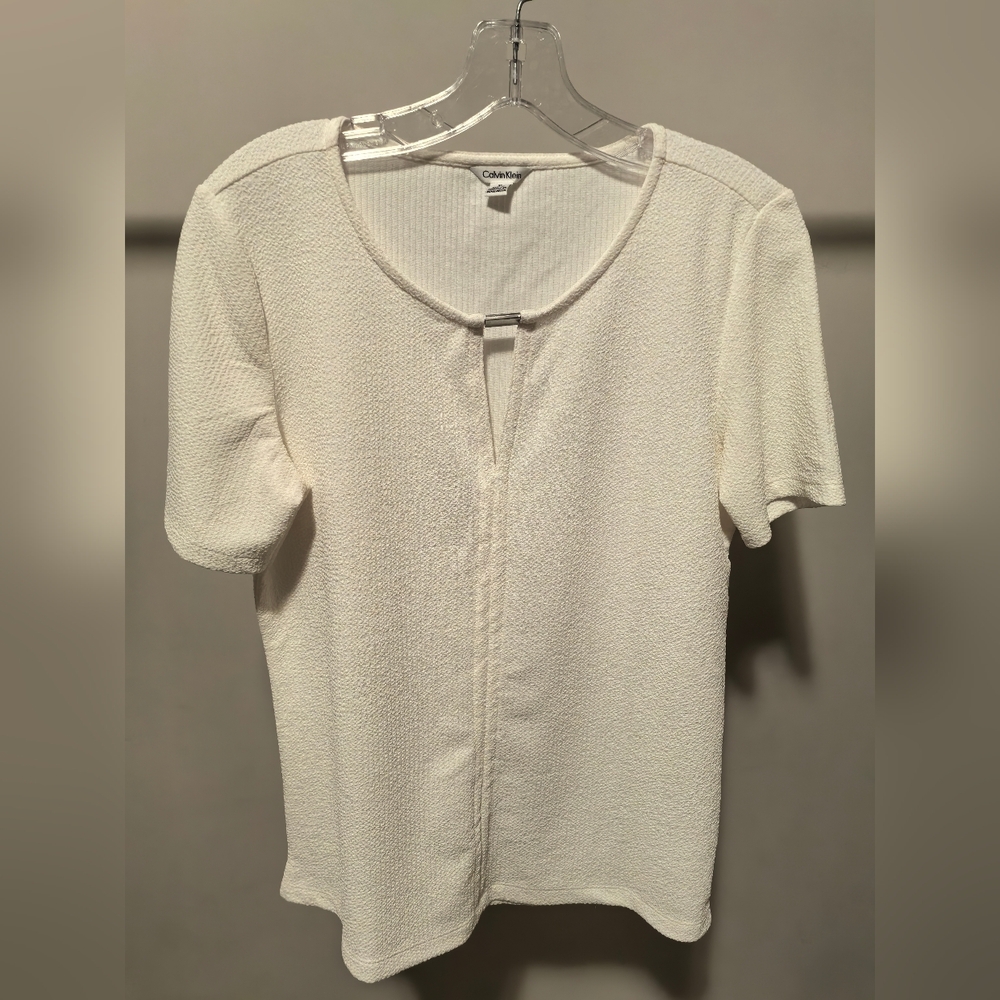 Calvin Klein White Short Sleeve Textured Keyhole Top